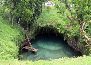 2015.3.29-To-Sua-Ocean-Trench-Upolu-Samoa   